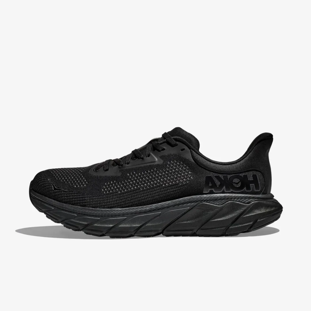 HOKA ARAHI 7 TRIPLE BLACK