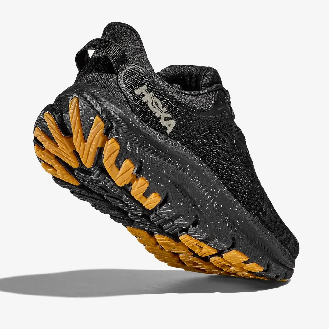HOKA KAWANA 2 TRIPLE BLACK GUM