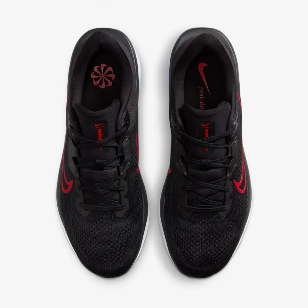 NIKE QUEST 6 BLACK WHITE UNIVERSITY RED