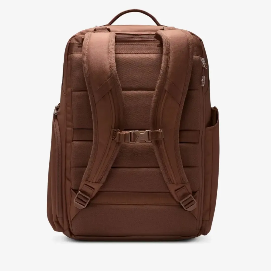 NIKE UTILITY ELITE BACKPACK 37L FAUNA BROWN