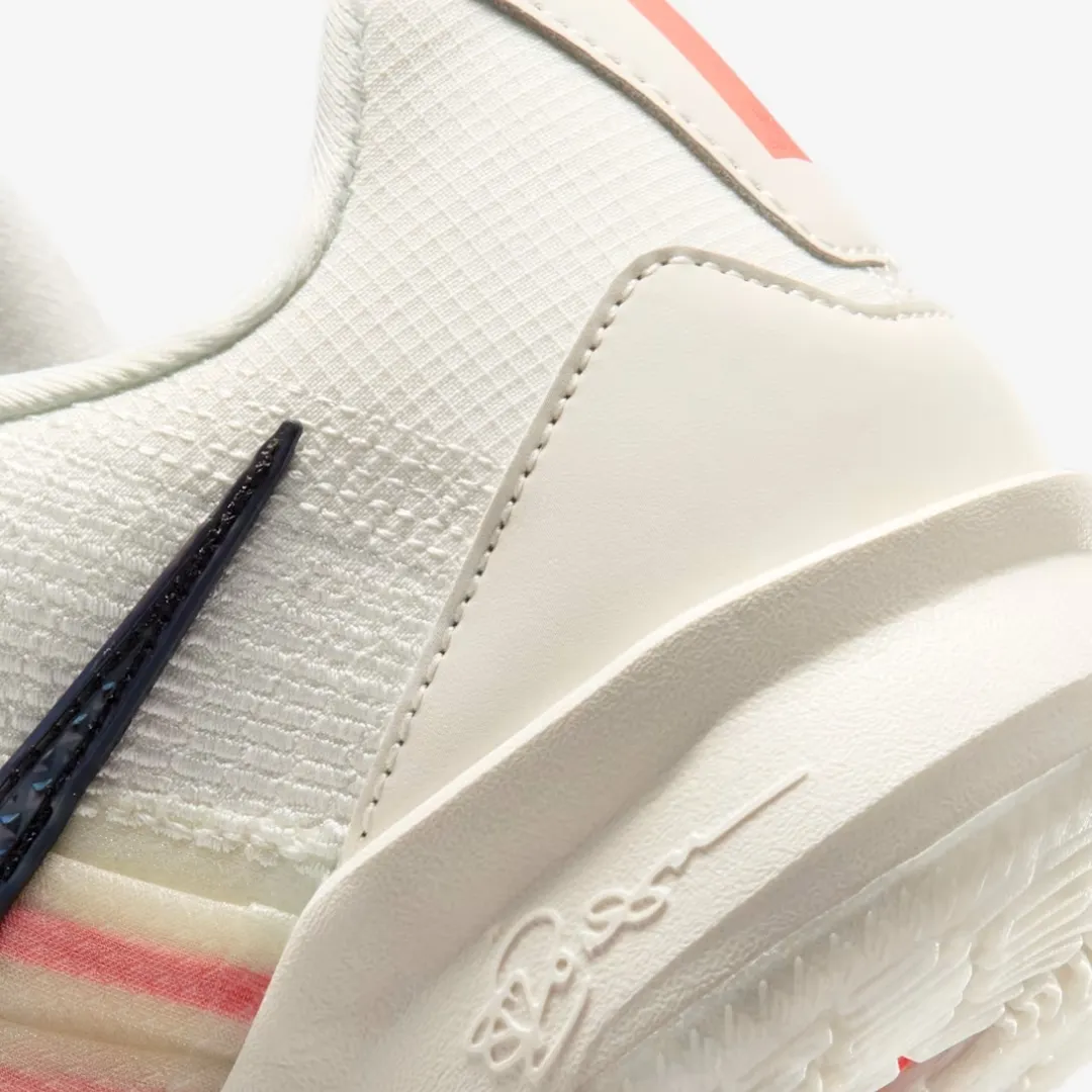 NIKE SABRINA 3 EP EQUITY