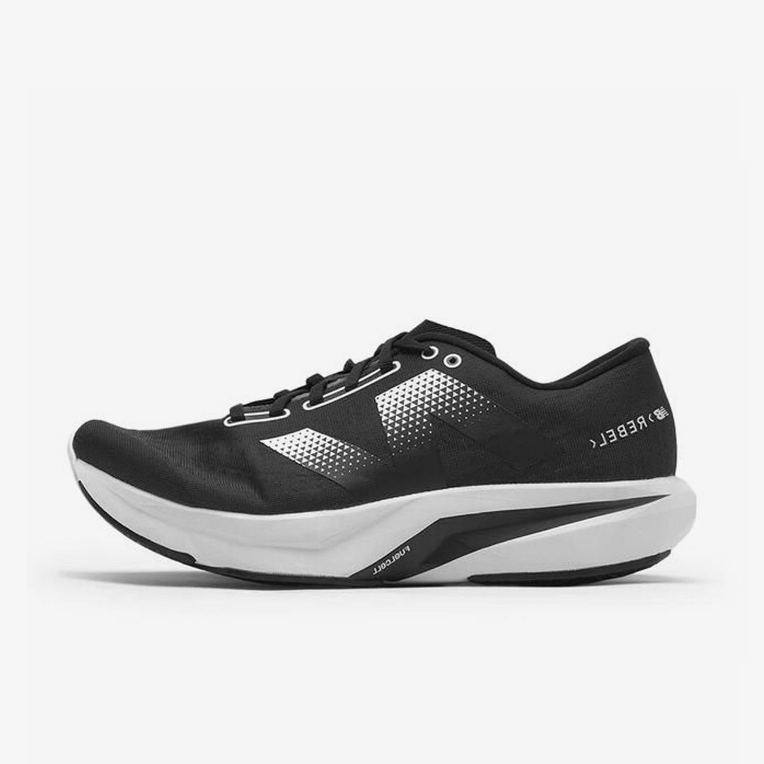 NEW BALANCE FUELCELL REBEL V4 BLACK WHITE